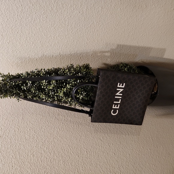 Celine medium tote - Picture 9 of 9